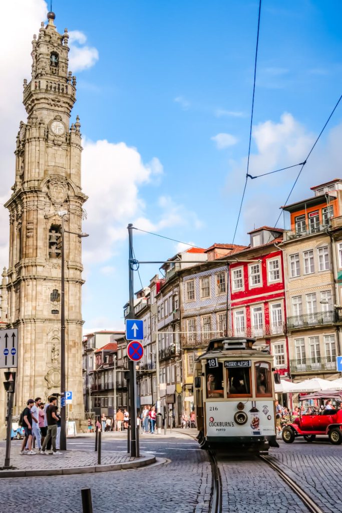 Clérigos Tower and Tram 18 in Porto, Portugal